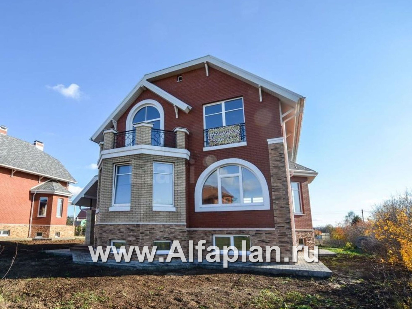 Проекты домов Альфаплан - «Лаура»- трехэтажный загородный дом с террасой - дополнительное изображение №4